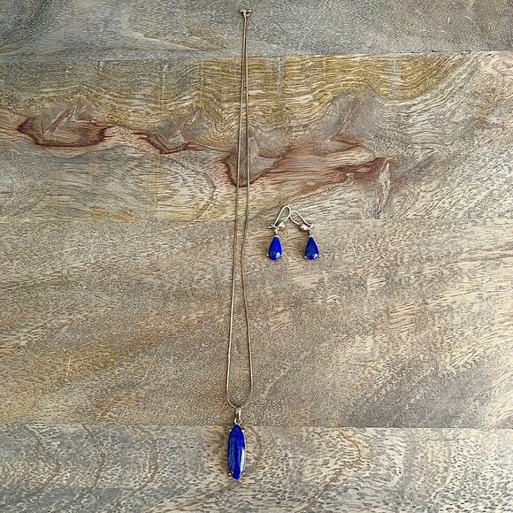 Sterling Silver Blue Lapis Lazuli Pendant Necklace and Earring Set - Picture 2 of 9